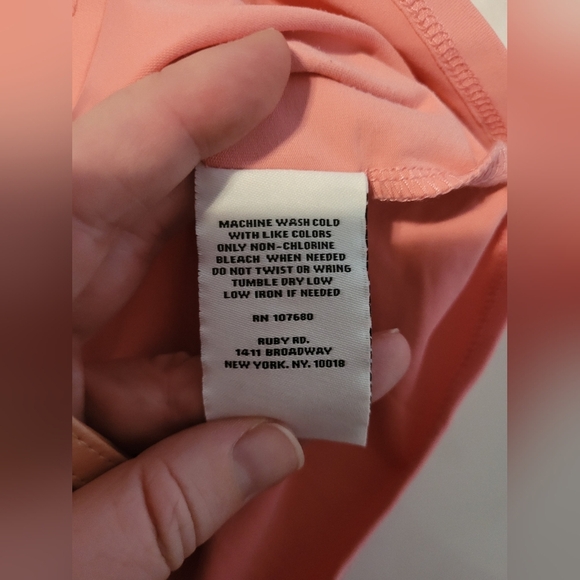 Ruby Rd. Super Soft Fitted Pink Tank Top Petite Medium - Picture 6 of 6